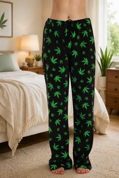 Folded plush fleece lounge trousers